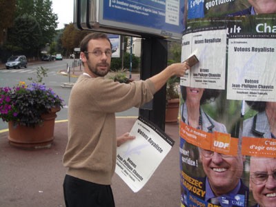 Affichage à Sceaux, septembre 2005